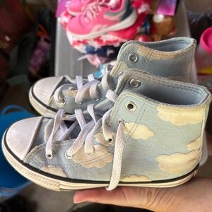 Girls Converse size 13